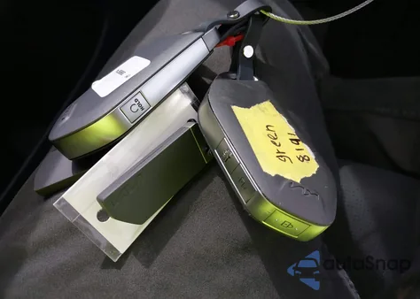 2025 Kia Sorento S from USA, damaged, VIN 5XYRL4JC2SG388974